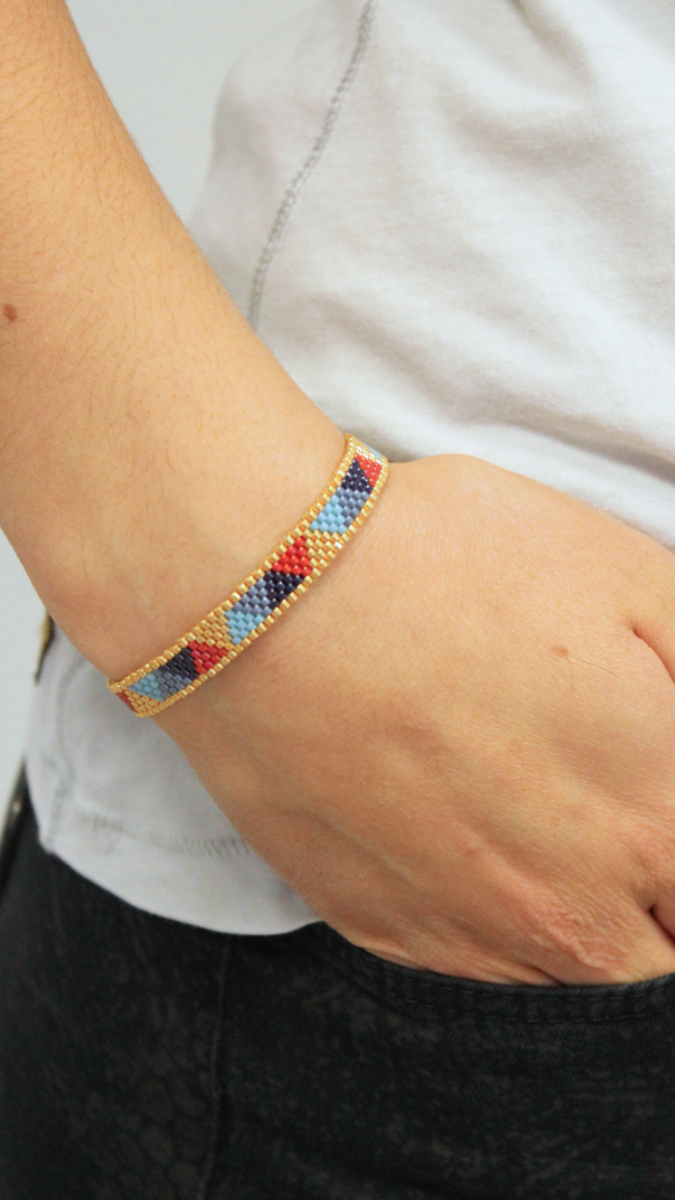 Bracciale a triangolo con Perle Miyuki 11/0 in coppia peyote