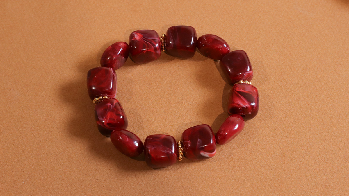 Bracciali di perle irregolari in resina a forma di cubo : Tappa 2