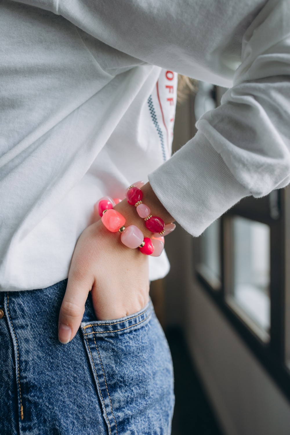 Schema Bracciale elastico fai da te con perle rosa