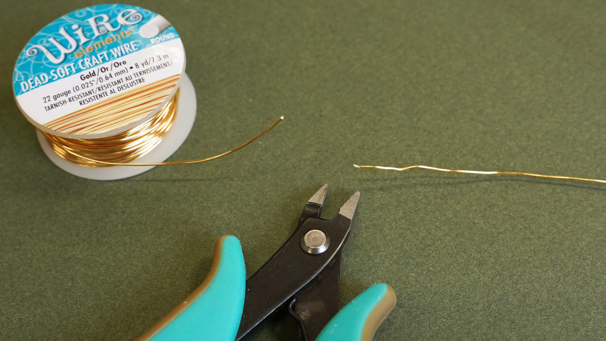 Anello fai da te con cuore e perle di pietra semipreziosa : Tappa 2