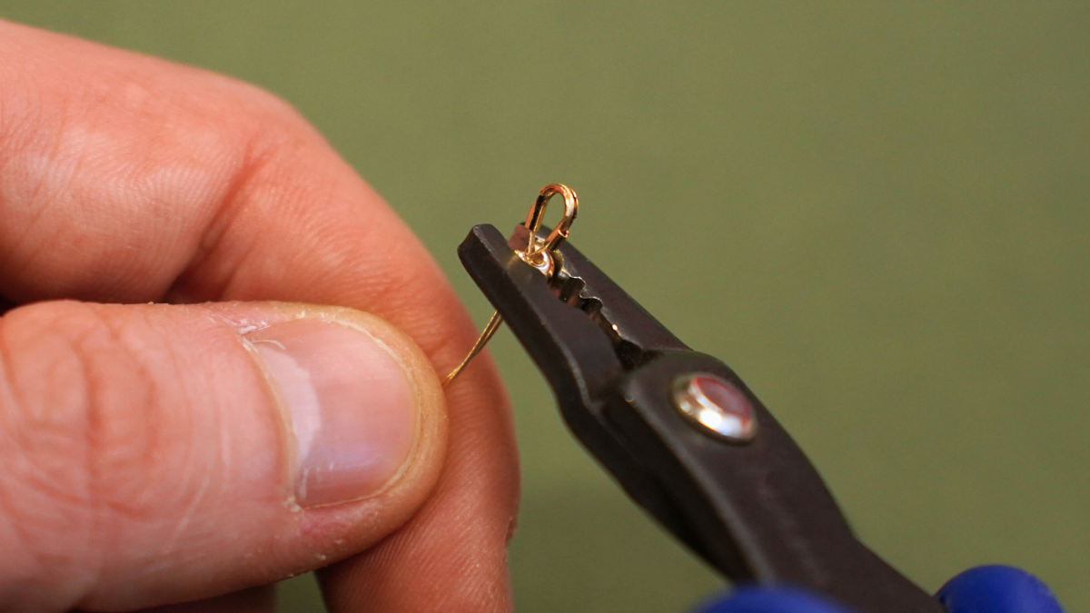 DIY Collana di perle in acciaio inossidabile, chiusura e pendente a forma di cuore : Tappa 4