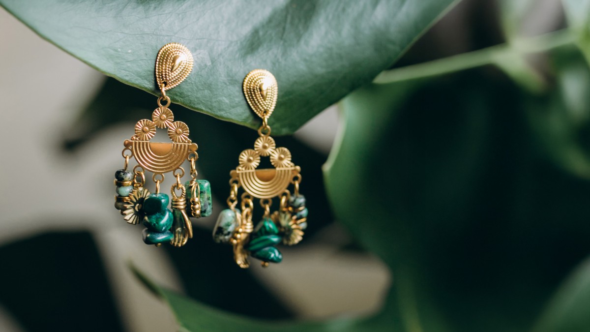 Schema Orecchini in acciaio inossidabile con ciondoli in pietra naturale