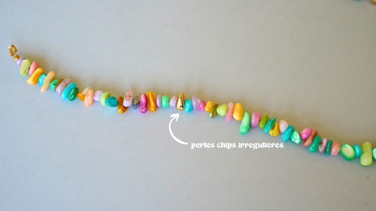 Collana di perle multicolori e ciondolo in acciaio inossidabile : Tappa 3 Collana di perle multicolori e ciondolo in acciaio inossidabile : Tappa 3