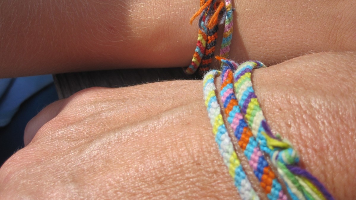 Trio di braccialetti brasiliani classici,