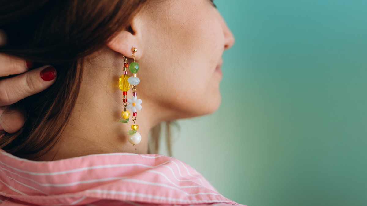 Boucles d'oreilles colorées & asymétriques