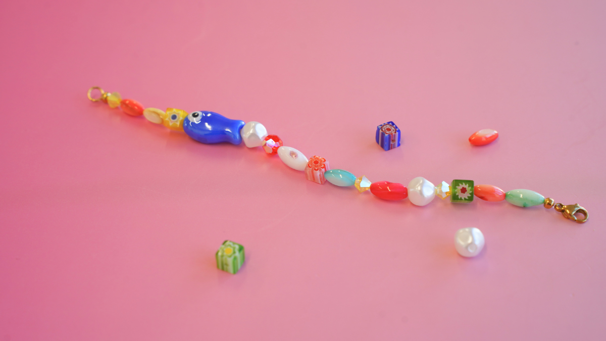 DIY: Trio di braccialetti di perle di ceramica colorate, Millefiori e Preciosa : Tappa 3