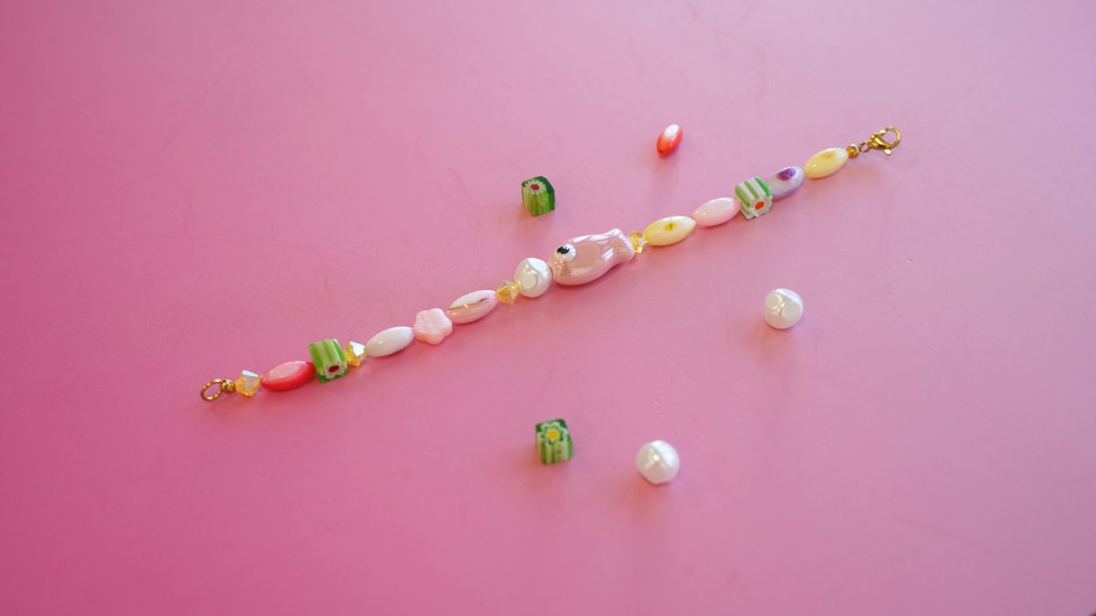 DIY: Trio di braccialetti di perle di ceramica colorate, Millefiori e Preciosa : Tappa 5