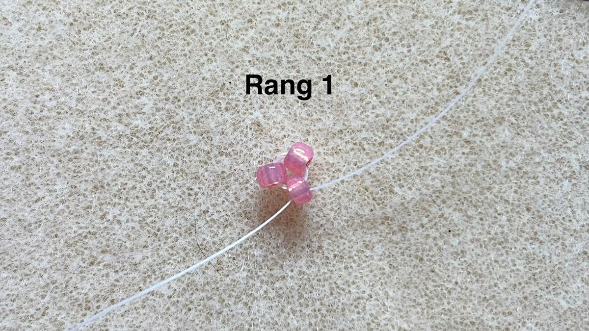 Tessitura di frese 3D in peyote circolare : Tappa 1