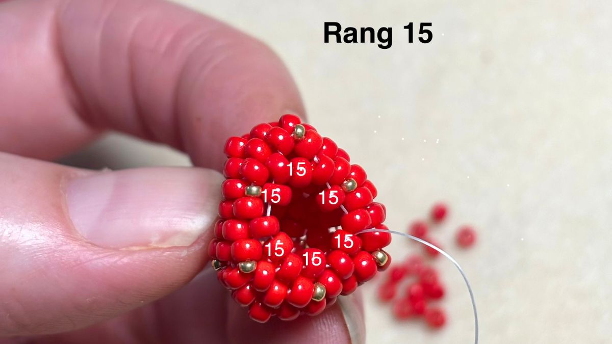 Tessitura di frese 3D in peyote circolare : Tappa 9