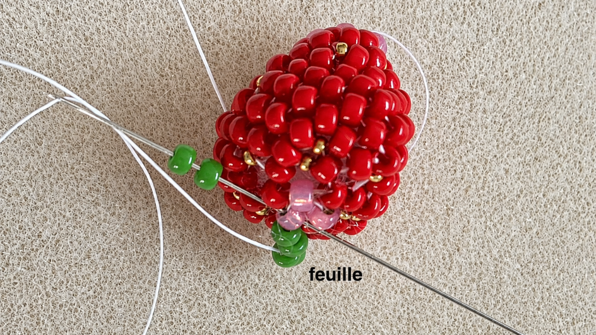 Tessitura di frese 3D in peyote circolare : Tappa 11