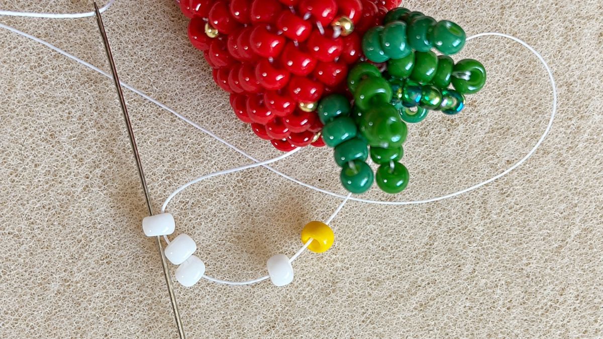 Tessitura di frese 3D in peyote circolare : Tappa 12