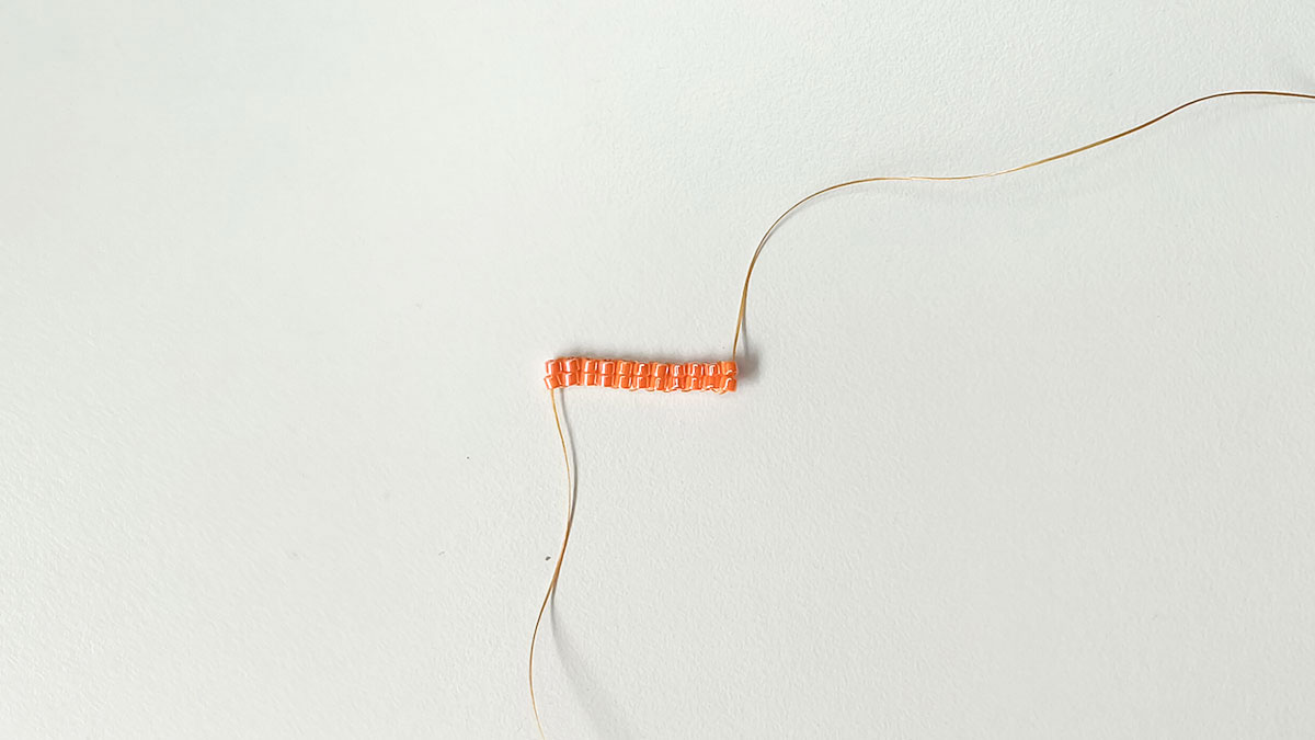 Orecchini con doppio punto brick : Tappa 4