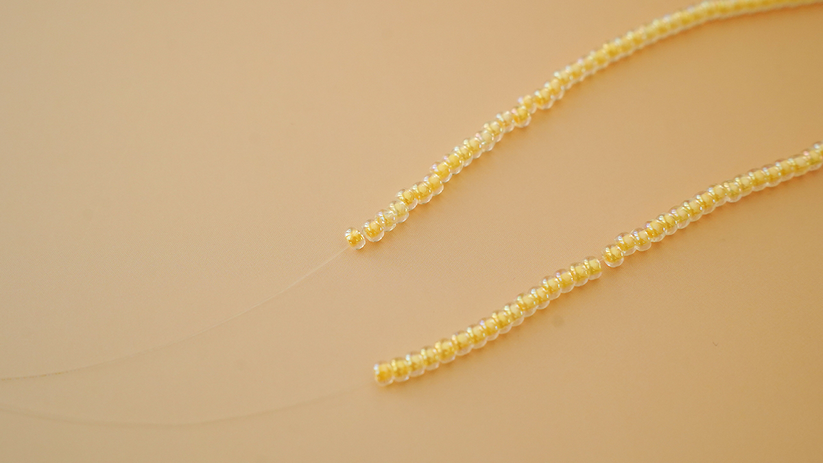 Collana con perline Miyuki e perle d'acqua dolce — Tutorial facile per creare gioielli fai da te : Tappa 2