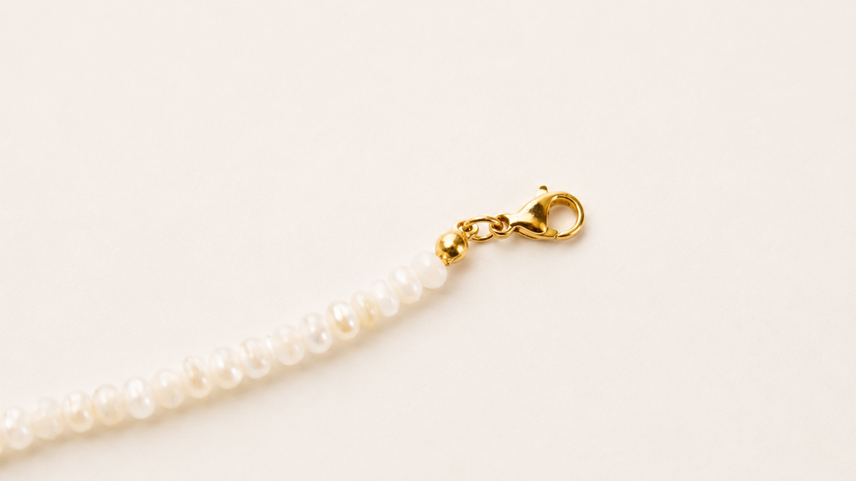 Collana a più fili con pietre semipreziosi e perle di madreperla : Tappa 4 Collana a più fili con pietre semipreziosi e perle di madreperla : Tappa 4