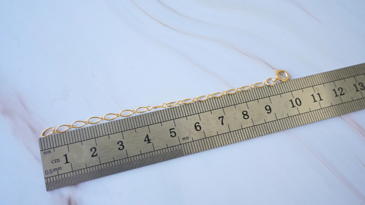 Collana in Gold filled con catena, perle perlacee e ciondolo a forma di cuore : Tappa 1 Collana in Gold filled con catena, perle perlacee e ciondolo a forma di cuore : Tappa 1