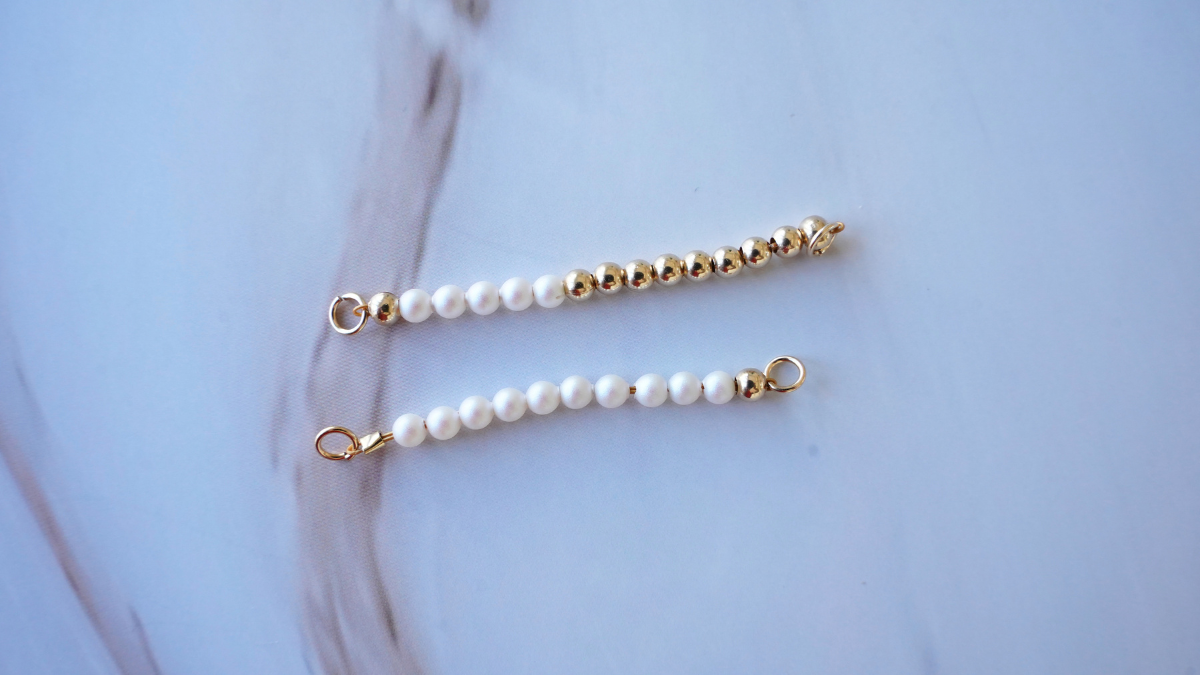 Collana in Gold filled con catena, perle perlacee e ciondolo a forma di cuore : Tappa 5 Collana in Gold filled con catena, perle perlacee e ciondolo a forma di cuore : Tappa 5