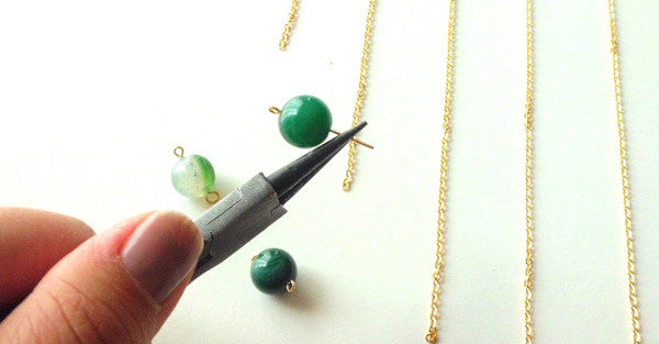 Bohemian Wall decoration with tassel : Tappa 3 Bohemian Wall decoration with tassel : Tappa 3