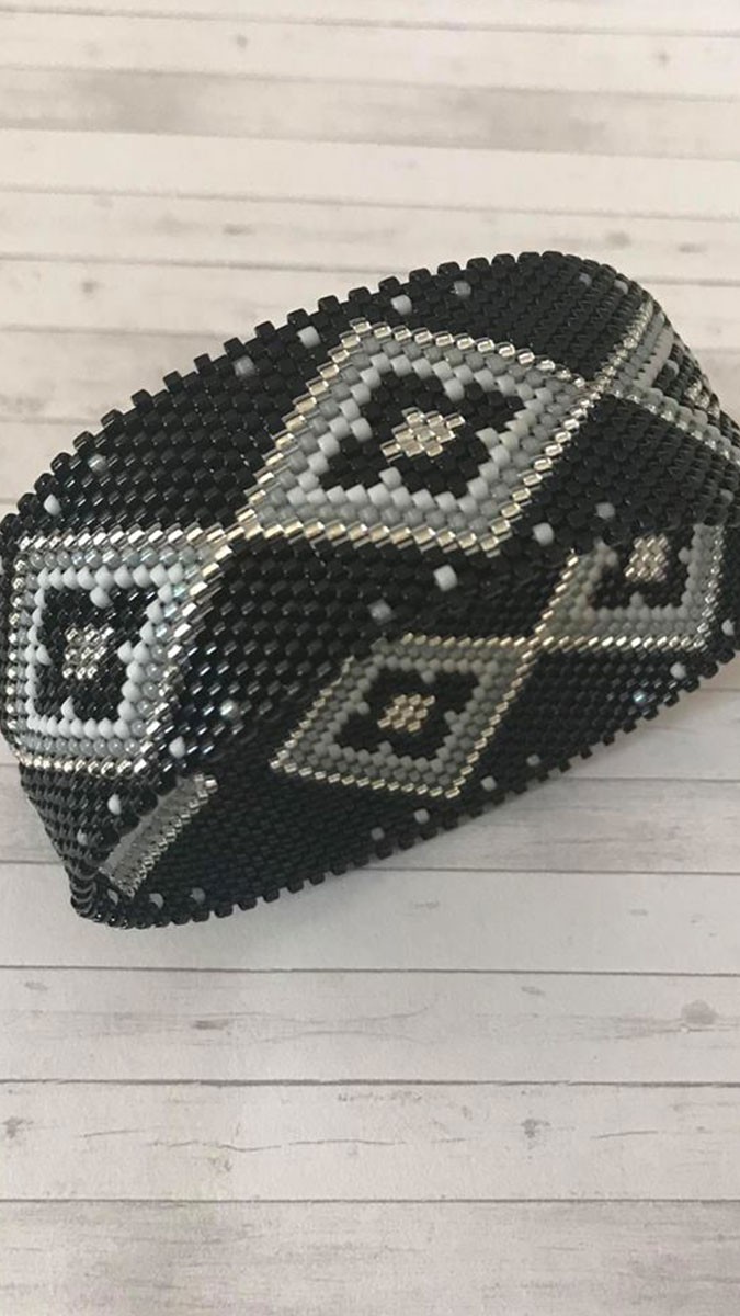 Schema Braccialetto circolare fai da te con bracciale in peyote con perle Miyuki Delicas