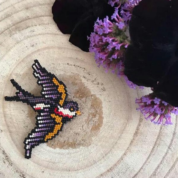 Schema Fai-da-te tessitura mattone punto modello rondine perline Miyuki Delicas Schema Fai-da-te tessitura mattone punto modello rondine perline Miyuki Delicas