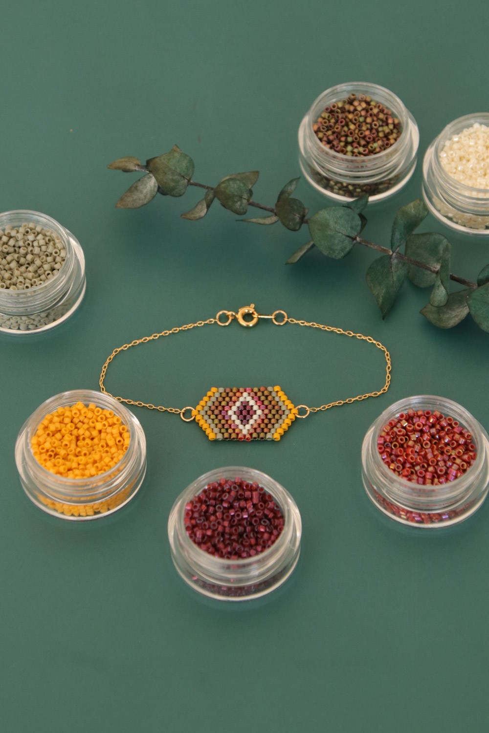 Schema Bracciale Brick Stitch diamante oro bordeaux Schema Bracciale Brick Stitch diamante oro bordeaux